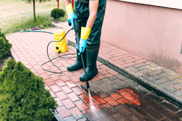 Best Parking Lot and Garage Cleaning  in Calverton, NY